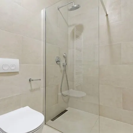 Sanpadeo By Rent Istria וילה *